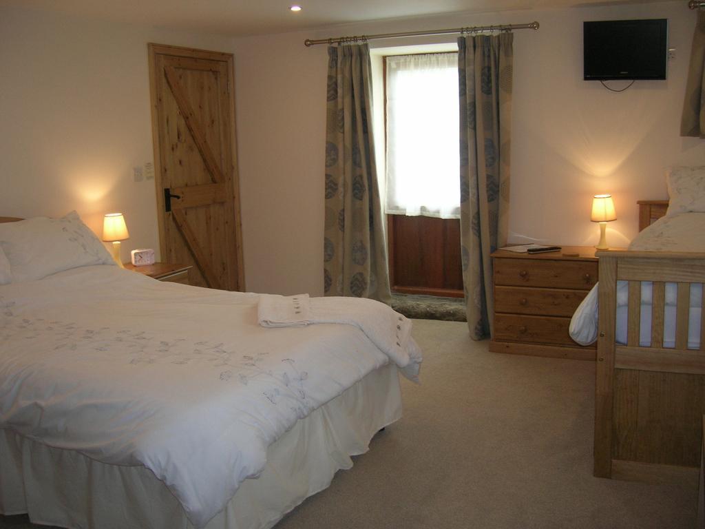 Bed and Breakfast Polhilsa Farm Callington Pokój zdjęcie